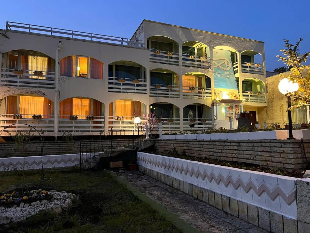 Хотел Диамант Hotel Diamond Balchik Exterior foto