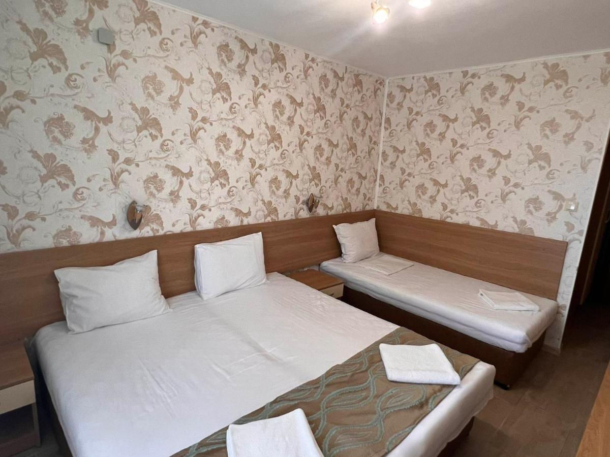 Хотел Диамант Hotel Diamond Balchik Exterior foto